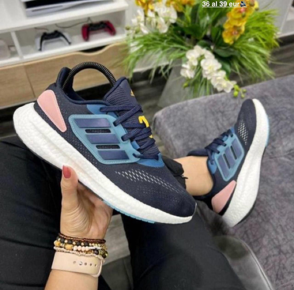 Adidas puré boost 22