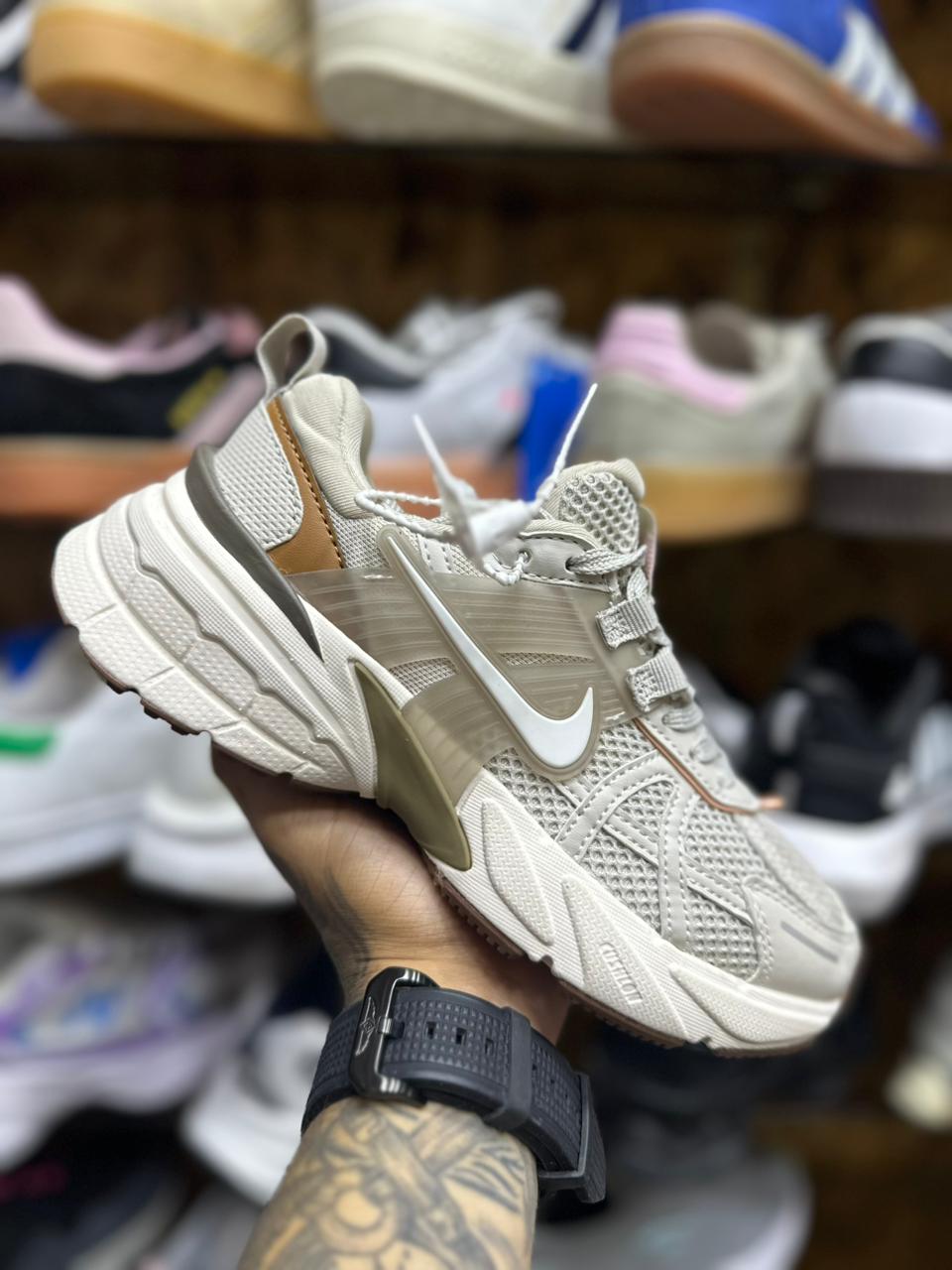 Nike V2k Run