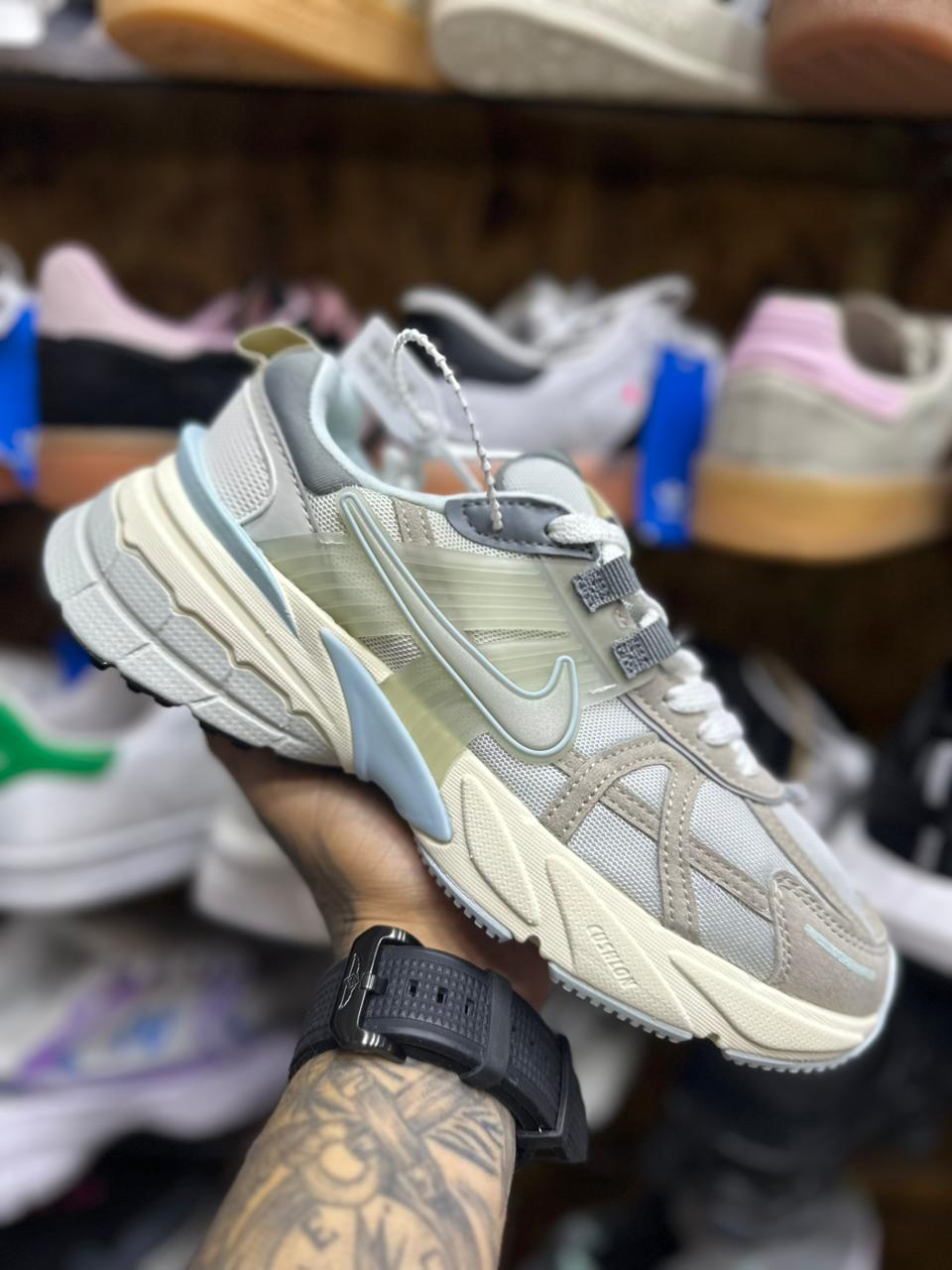 Nike V2k Run